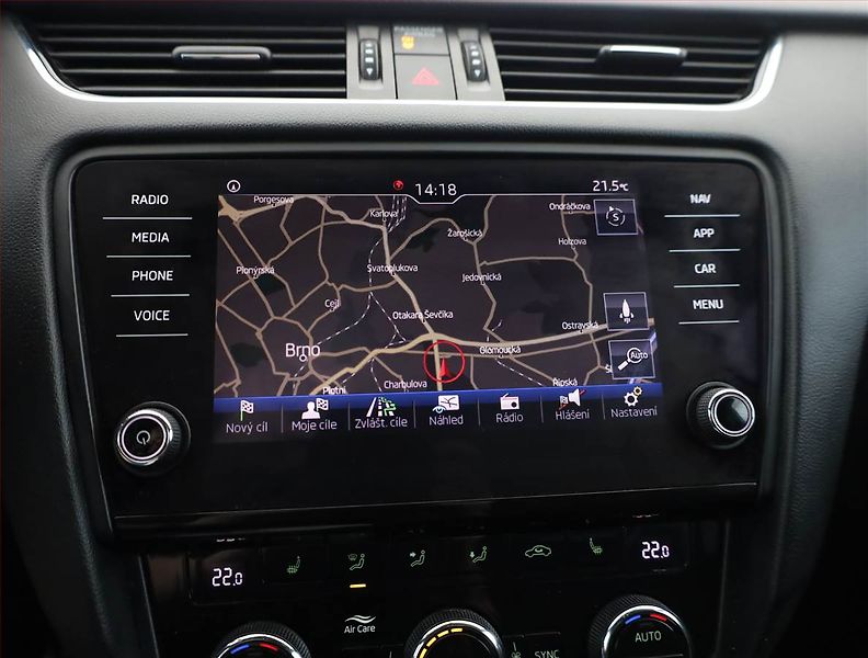 Škoda Octavia (2018) RS 2.0 TDI, Navi, Tempomat - fotka 15 z 21