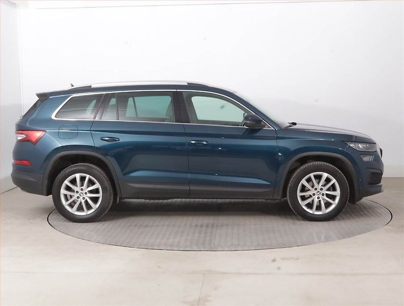 Škoda Kodiaq (2022) Style 1.5 TSI - fotka 6 z 18