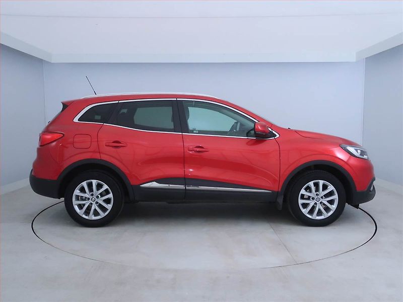 Renault Kadjar (2017) 1.2 TCe, Tempomat - fotka 6 z 17