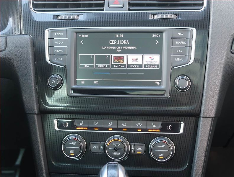 Volkswagen Golf (2016) 2.0 TDI GTD, Automat - fotka 12 z 21