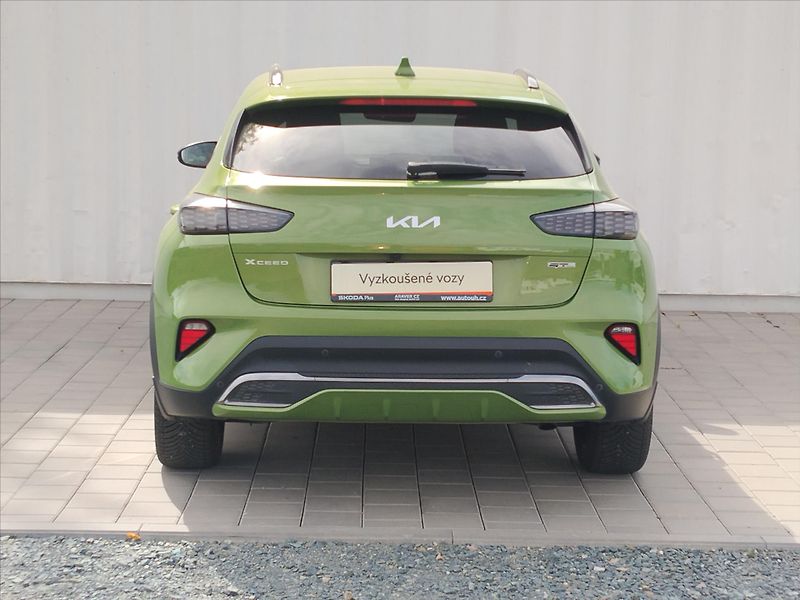 Kia XCeed 1,5   1.5 T-GDI 117Kw GT Line, - fotka 27 z 35