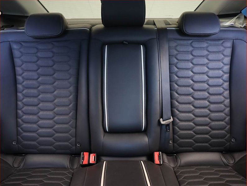 Ford Mondeo (2018) Vignale 2.0 Hybrid, Automat - fotka 10 z 22