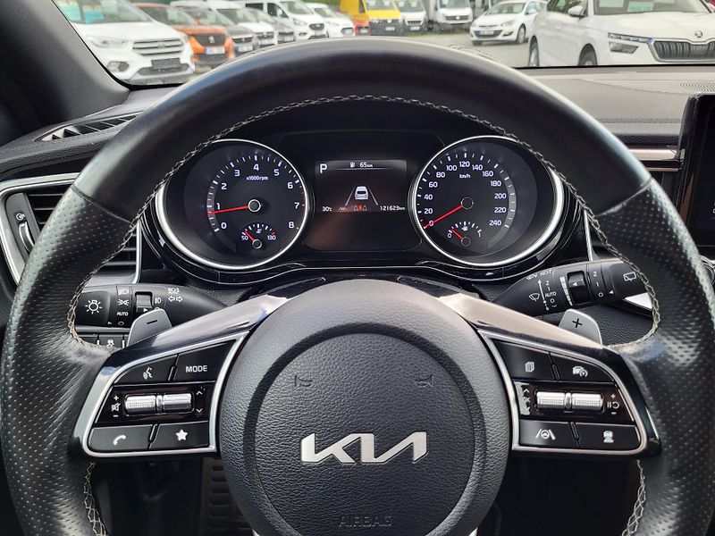 Kia ProCeed 1.5 T-GDI 118kW GT LINE *ČR - fotka 10 z 46