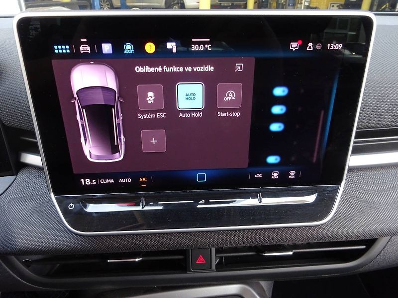 Volkswagen T-Roc (2025) 1,5eTSi /85kW  DSG Trend - fotka 29 z 29