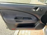 Škoda Octavia 1.9 TDi Tour - náhled 10