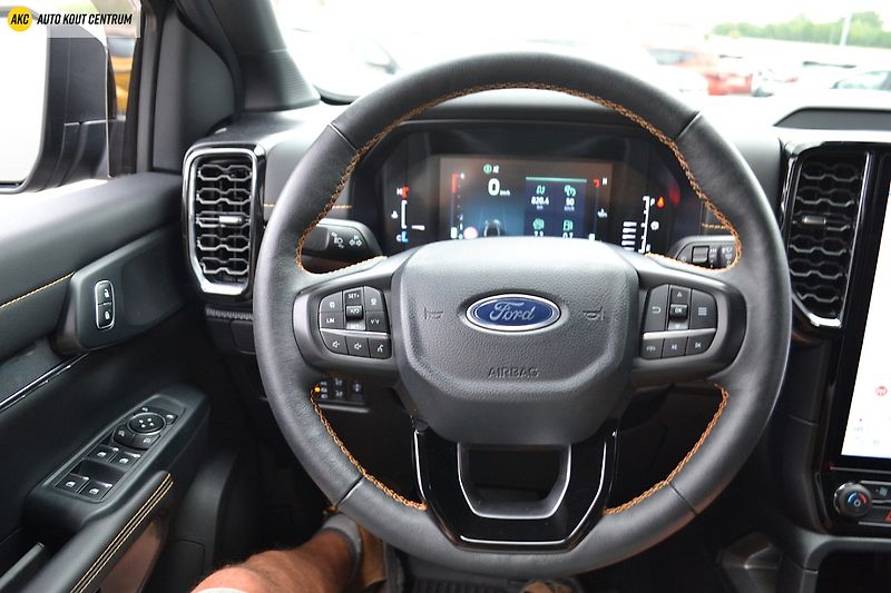 Ford Ranger WILDTRAK 2.0TD BI-TURBO 151KW - fotka 53 z 72