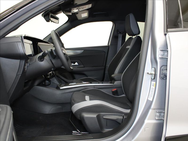Opel Mokka 1,2 T. 96kW AT GS-Line 11tkm. - fotka 6 z 23