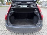 Ford Fiesta 1.3i 51 kW - náhled 9