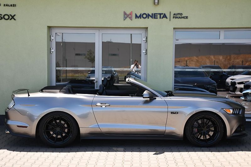 Ford Mustang 5.0V8 REMUS ČR ZADÁNO - fotka 9 z 40