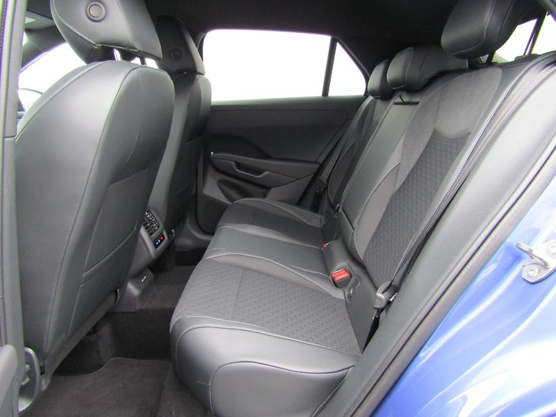 Volkswagen T-Roc R-Line 1,5 eTSI 110 kW 7DSG - fotka 24 z 30