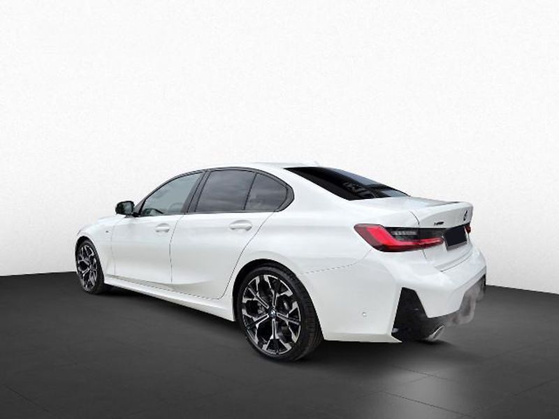 BMW Řada 3 330i xDrive M-Sport Šíbr HuD - fotka 5 z 15