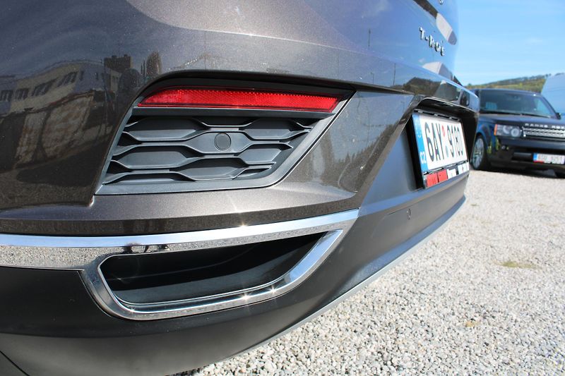 Volkswagen T-Roc (2018) 1.5 TSI KLIMA VÝHŘEV TEMPOMAT - fotka 10 z 21