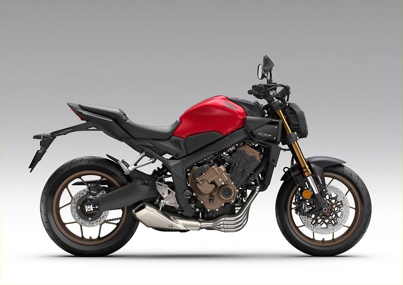 Honda CB 650 R (2026) - fotka 1 z 5