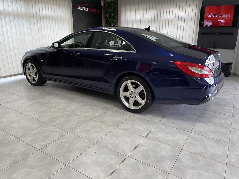 Mercedes-Benz CLS 350d 4MATIC ČR LED NAVI TOP !! - fotka 11 z 30