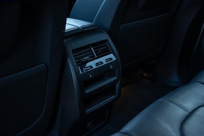 BMW X5 (2019) 30d xDrive xLine, LED, BLIS - fotka 22 z 27