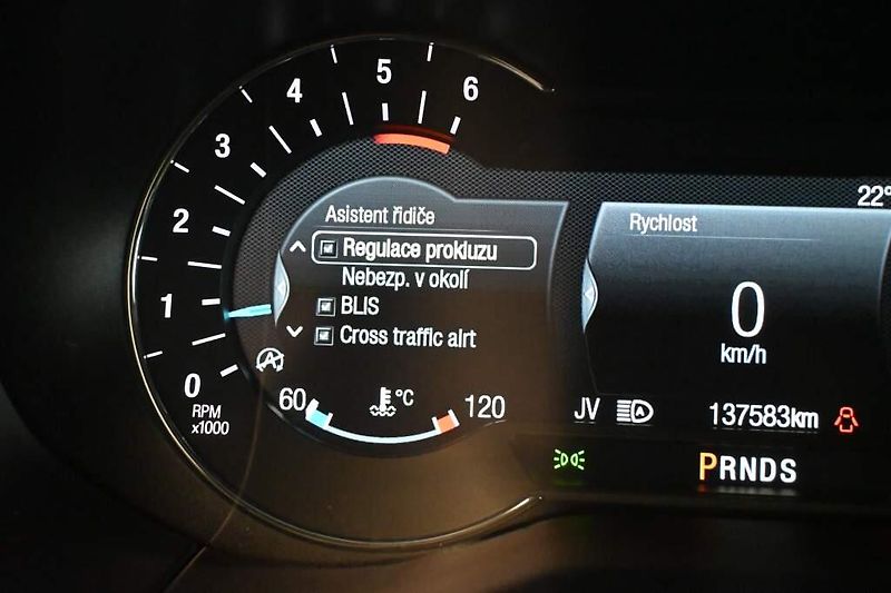 Ford S-MAX (2022) 2.0 LED ACC SONY Tažné TITANIU - fotka 24 z 30
