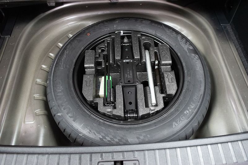 Škoda Octavia 2.0 TDI DSG*MASÁŽE*ACC*DPH* - fotka 36 z 38