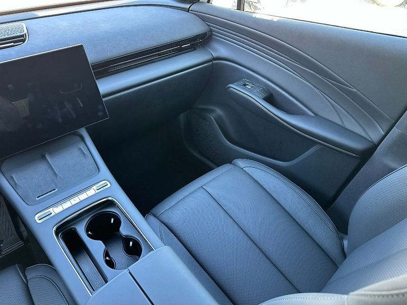 Omoda 7 1.6T Premium, AT, SKLADEM - fotka 16 z 33