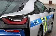 Nové hybridní BMW i8 jihomoravských policistů využívá pohon na elektřinu i spalovací motor.