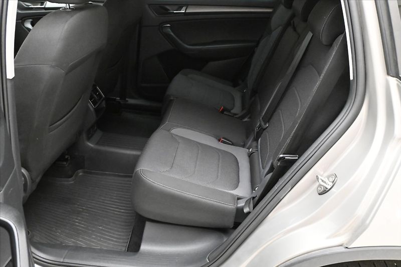 Škoda Kodiaq 2,0 TDI 110 kW DSG 4x4 Ambitio - fotka 14 z 31
