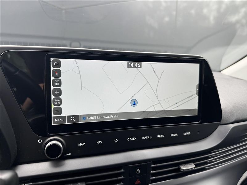 Hyundai i20 1,2 i WAVE ZÁRUKA ČR DPH - fotka 20 z 28