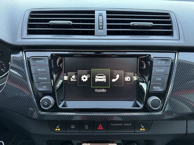 Škoda Fabia (2015) 1.2TSi Monte Carlo Panorama - fotka 13 z 49