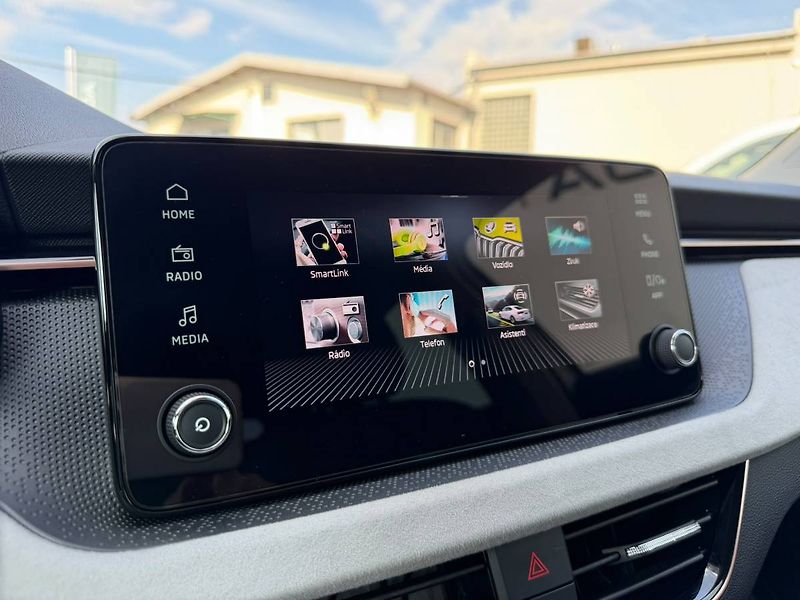Škoda Scala Top Selection 1,0 TSI 85 kW 7° - fotka 15 z 34