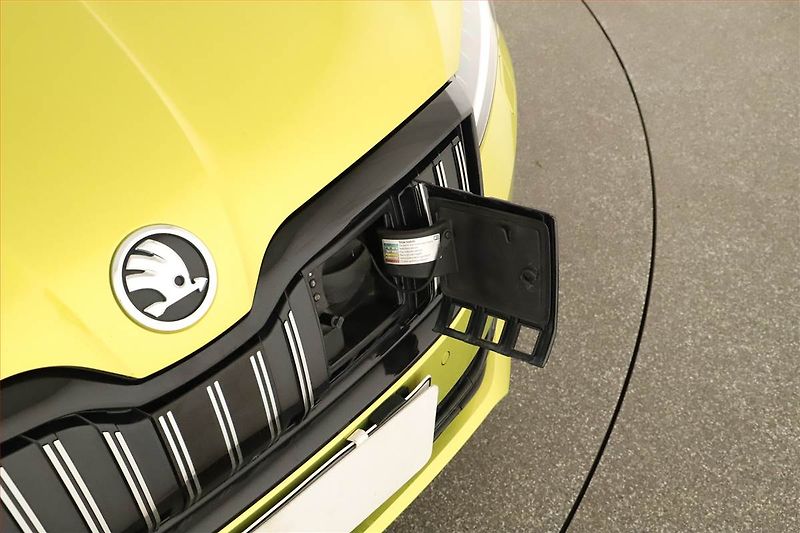 Škoda Superb (2020) Sportline iV 1.4 TSI PHEV - fotka 28 z 29
