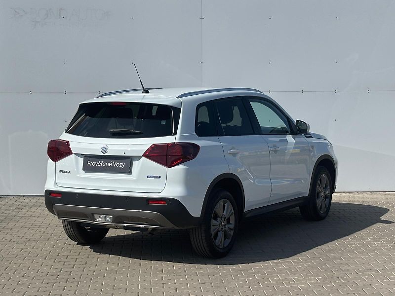 Suzuki Vitara 1,4 BoosterJet Premium Hybrid - fotka 2 z 29