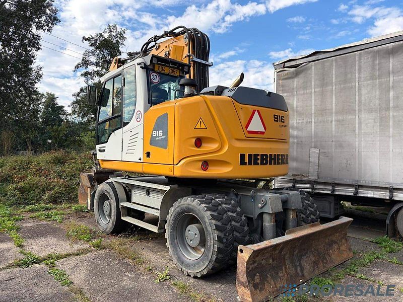 Liebherr A 916 Kolové rypadlo - fotka 8 z 11