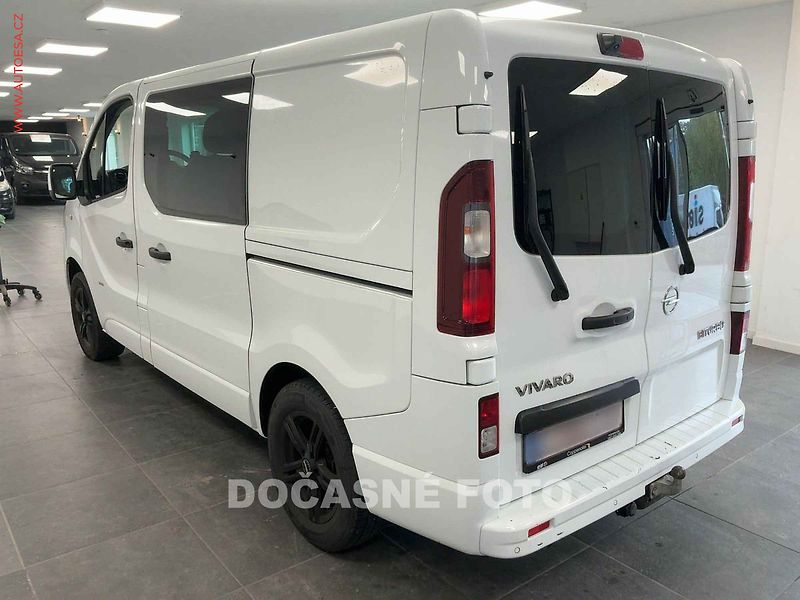 Opel Vivaro (2018) 1.6CDTi 5míst, 107kW, autoAC - fotka 4 z 11