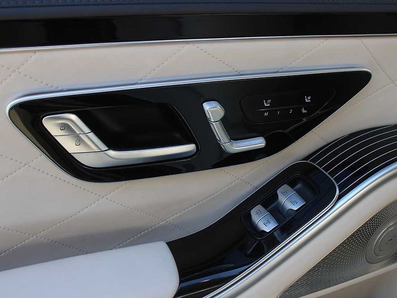 Mercedes-Benz Třídy S S 580 4MATIC, PANO - fotka 15 z 22