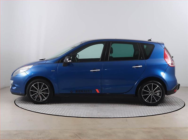 Renault Scénic (2012) 1.9 dCi, Serv.kniha, Navi - fotka 3 z 18