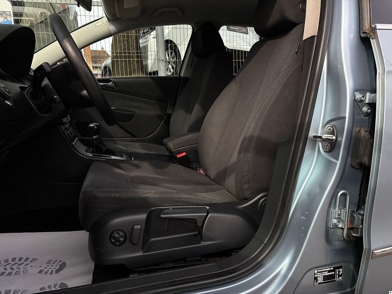 Volkswagen Passat 2.0TDI-100KW*TAŽNÉ*MAN6/2008/ - fotka 25 z 42