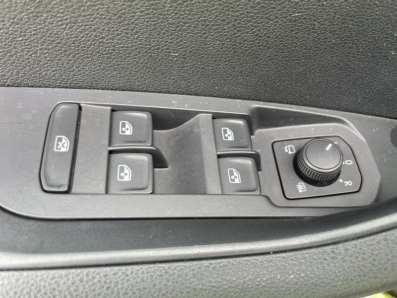 Škoda Karoq 1,5TSi DSG - fotka 21 z 44