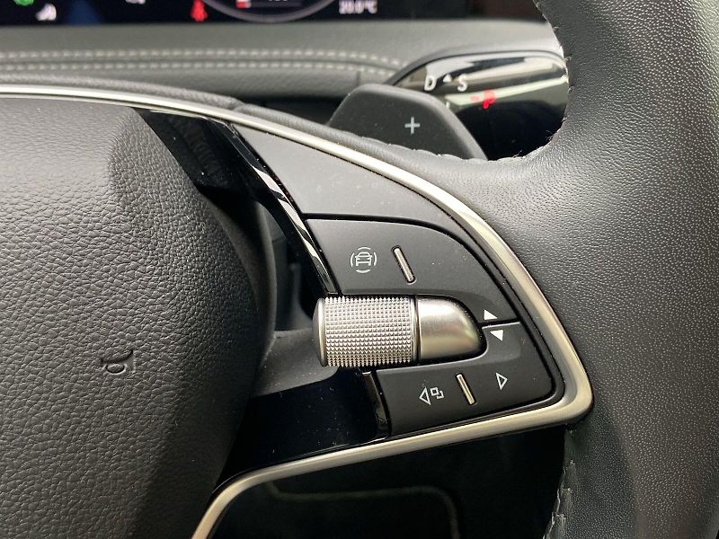 Škoda Superb (2024) 2.0 TDI 4x4 DSG L&K - fotka 19 z 41