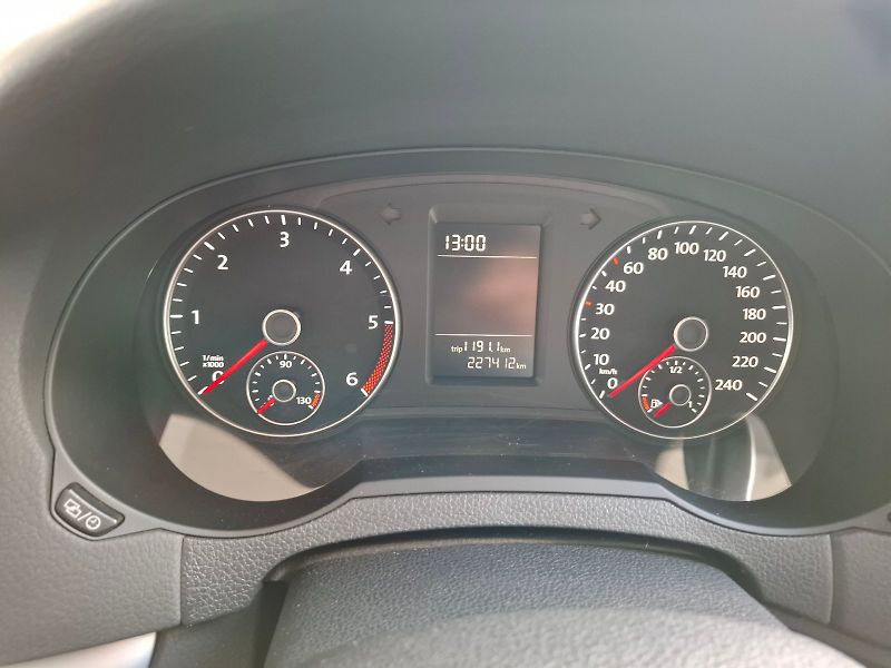 Volkswagen Sharan (2012) TDI 2,0/110 kW 7-míst - fotka 26 z 37