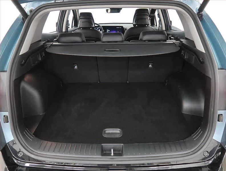 Kia Sportage (2023) 1.6 T-GDI MHEV - fotka 14 z 28