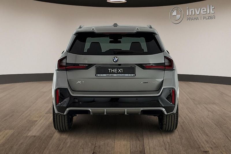 BMW X1 xDrive20d - fotka 4 z 22