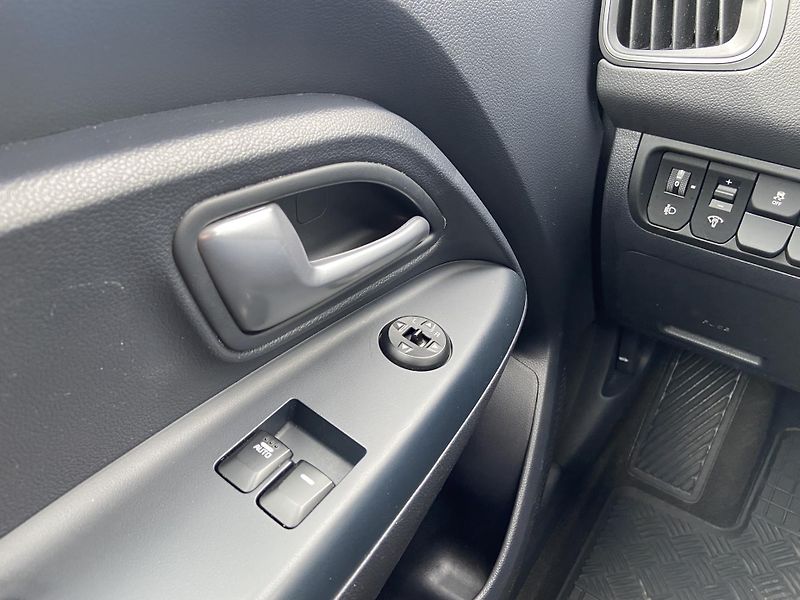 Kia Rio 1.25 CVVT 61kW Comfort PLUS - fotka 13 z 18