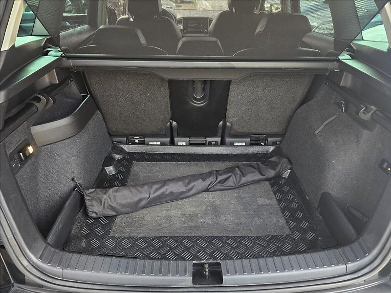 Škoda Karoq 1,5 TSi 110 KW DSG STYLE+ KŮŽE - fotka 30 z 49