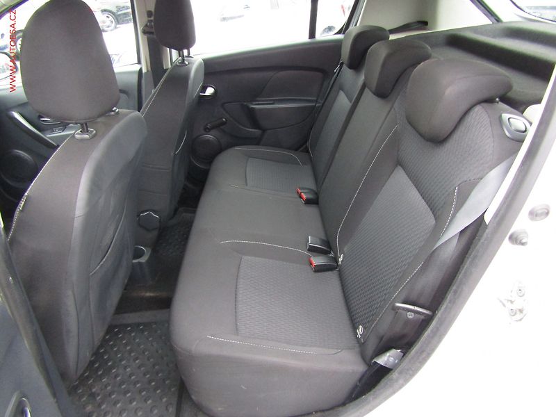 Dacia Sandero (2019) 1.0 SCe, ČR, AC, STK1/28 - fotka 10 z 13