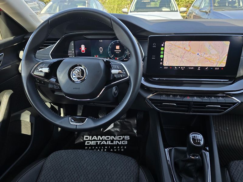 Škoda Octavia 2.0TDI 110KW STYLE+ NEHAVAR ČR - fotka 23 z 39