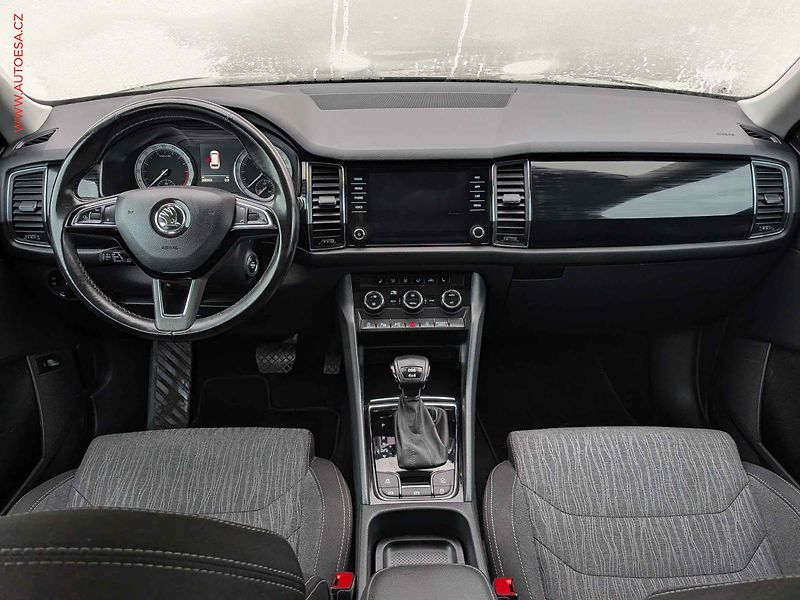 Škoda Kodiaq (2018) 2.0 TDi 4x4, ČR, DSG, navi - fotka 8 z 14