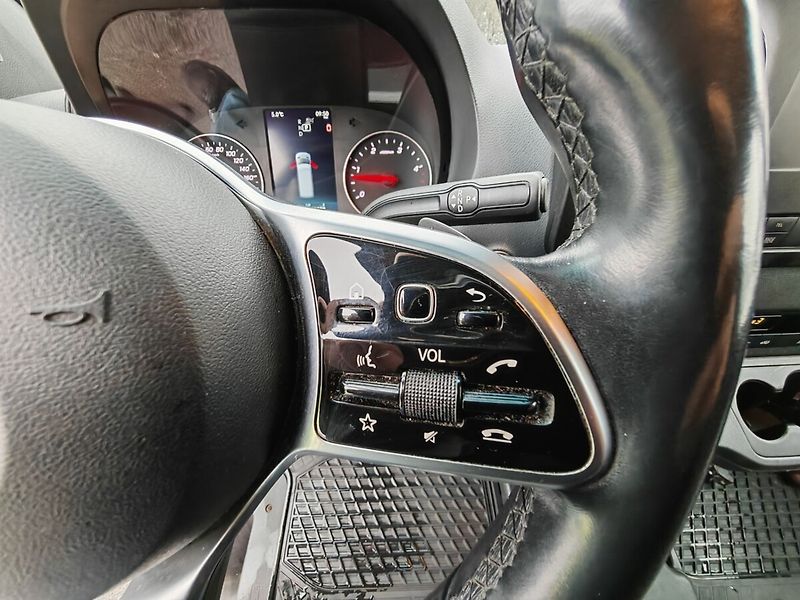 Mercedes-Benz Sprinter - fotka 26 z 41