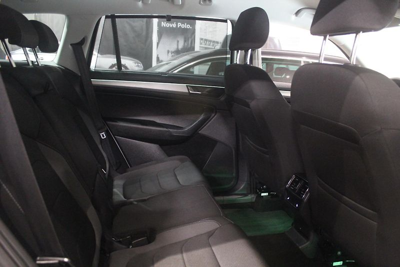 Škoda Kodiaq (2022) 110kW DSG, Tažné, Matrix, 2023 - fotka 16 z 36