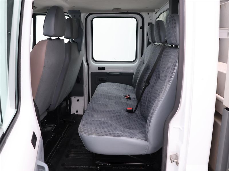 Ford Transit 2,2 TDCi 92kW 330L Base 7-Míst - fotka 12 z 25
