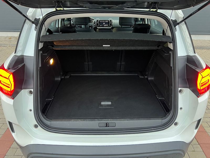 Citroën C5 Aircross (2019) 1.2 PureTech 96kW SHINE - fotka 46 z 49