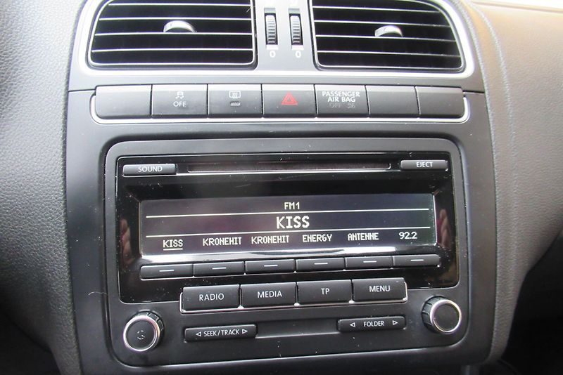Volkswagen Polo 1.2 TDI KLIMA - fotka 11 z 19