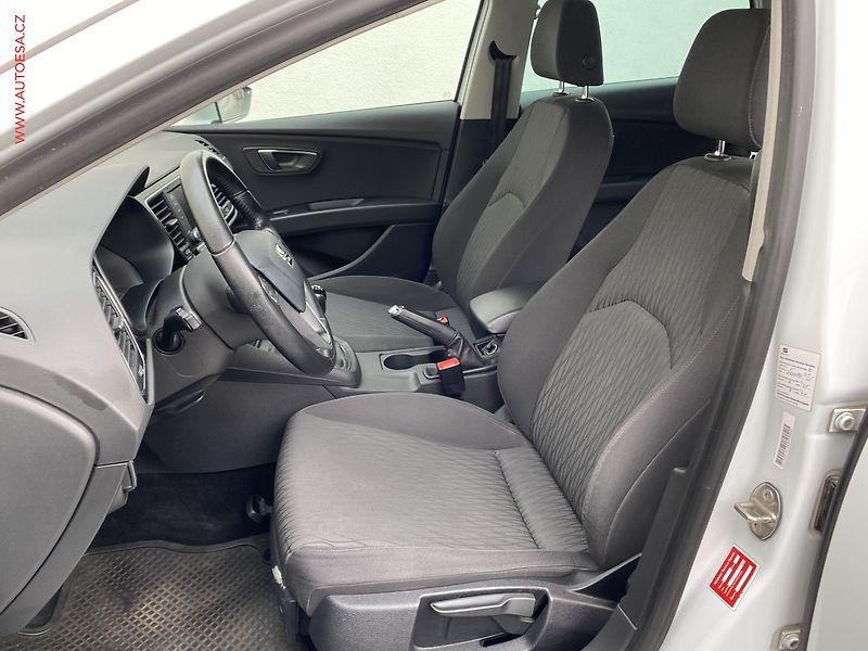 Seat Leon (2015) 2.0 TDi, Style, navi, +ALU - fotka 9 z 19